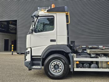 Volvo FMX 470 8x4 / 30t KABEL - CONTAINER SYSTEEM